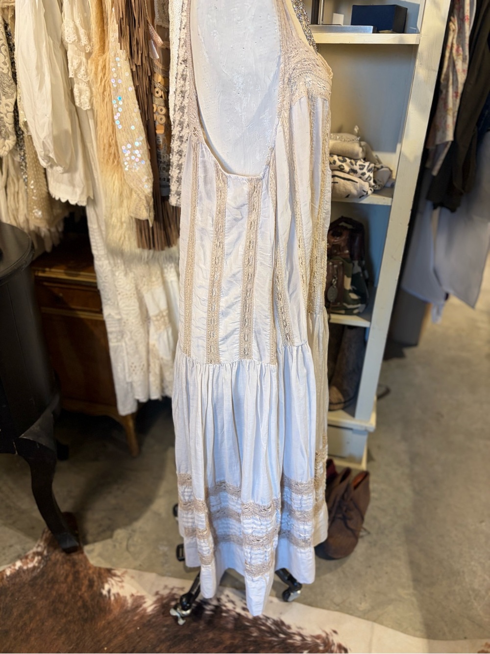 Magnolia Pearl Moonlight  Cream Lace-Trim Maxi Dress - Picture 8 of 8